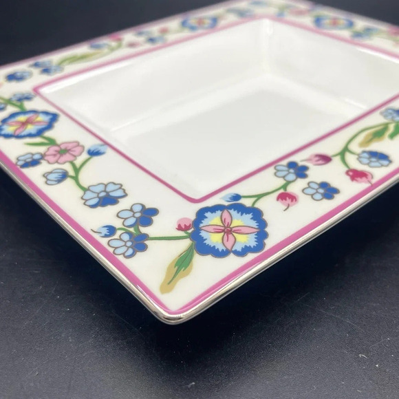 Lenox Shallow Bowl - Bouvier Floral Scalamandre - 8" x 6" - Picture 2 of 7